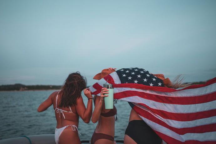 The FlasKap Madic: Straw Compatible Insulated Tumblers